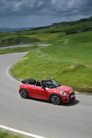 MINI John Cooper Works Cabrio 2016 - 76