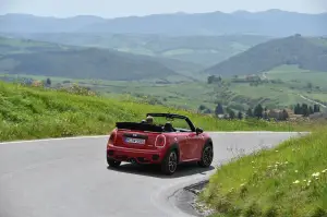 MINI John Cooper Works Cabrio 2016 - 81