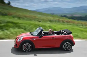 MINI John Cooper Works Cabrio 2016