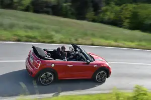 MINI John Cooper Works Cabrio 2016