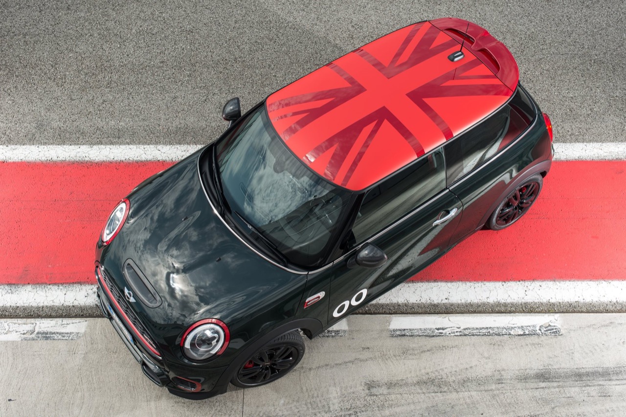 MINI John Cooper Works Challenge Edition
