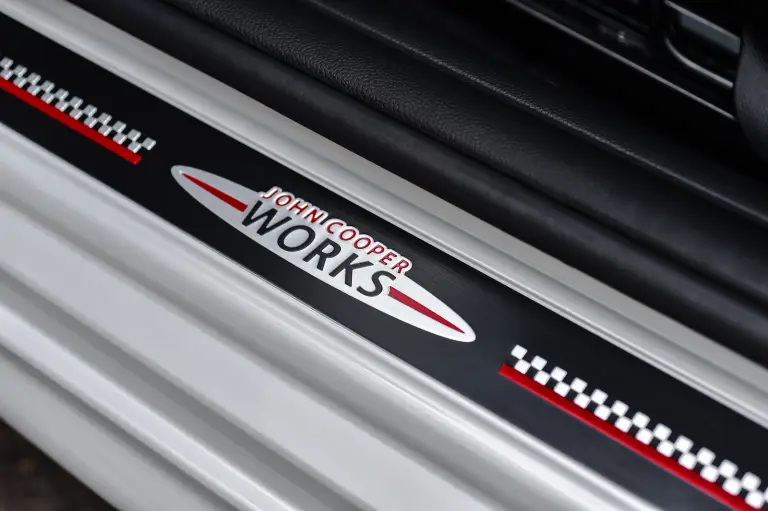 MINI John Cooper Works Challenge - 14