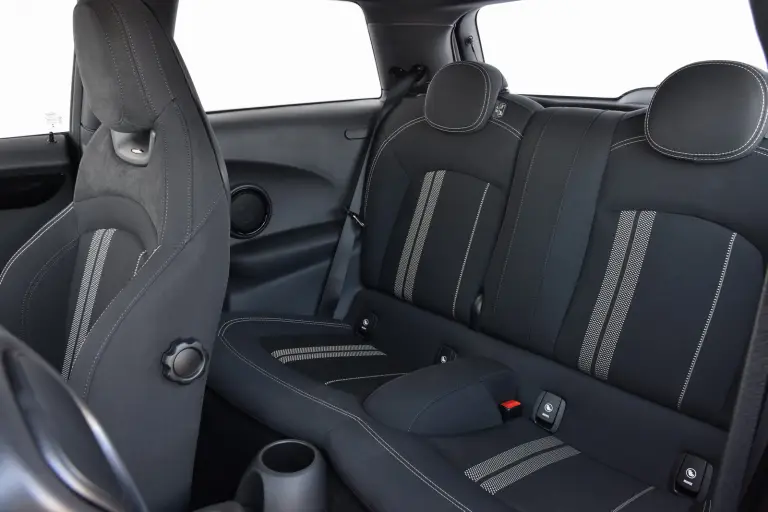 MINI John Cooper Works Challenge - 21