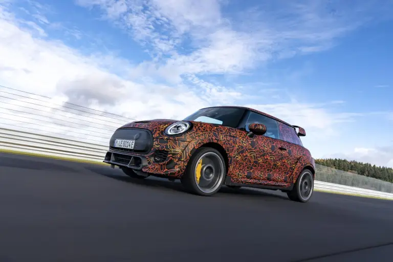 Mini John Cooper Works Electric Concept - 39