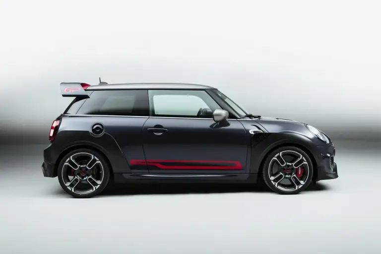 Mini John Cooper Works GP 2020 - 25