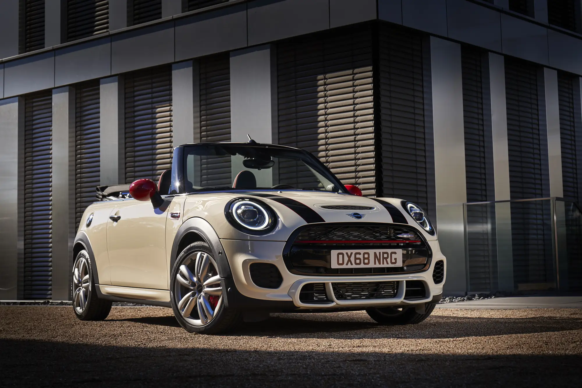 Mini John Cooper Works MY 2019 - 14