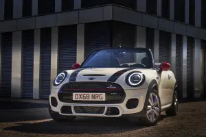 Mini John Cooper Works MY 2019 - 15