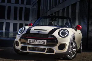 Mini John Cooper Works MY 2019 - 17