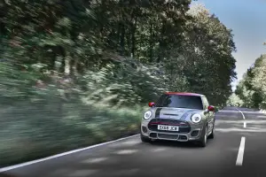 Mini John Cooper Works MY 2019 - 6