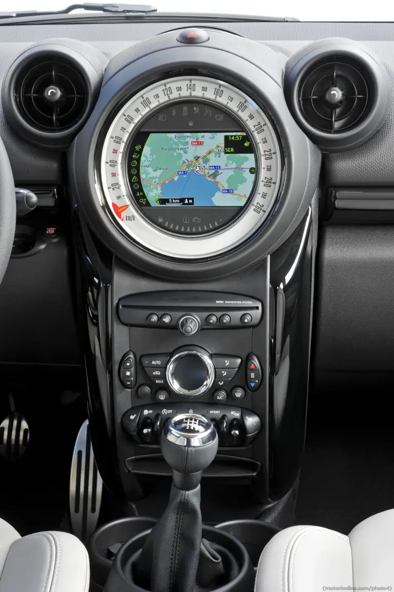 MINI Paceman - 98