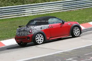 Mini Roadster 2012 - Foto spia 06-07-2011