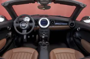 Mini Roadster, nuove foto ufficiali