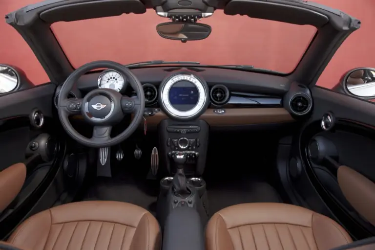 Mini Roadster, nuove foto ufficiali - 2