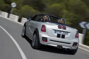 Mini Roadster, nuove foto ufficiali