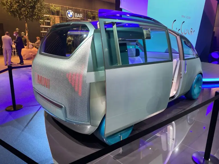 Mini Vision Urbanaut - Salone di Monaco 2021 - 11