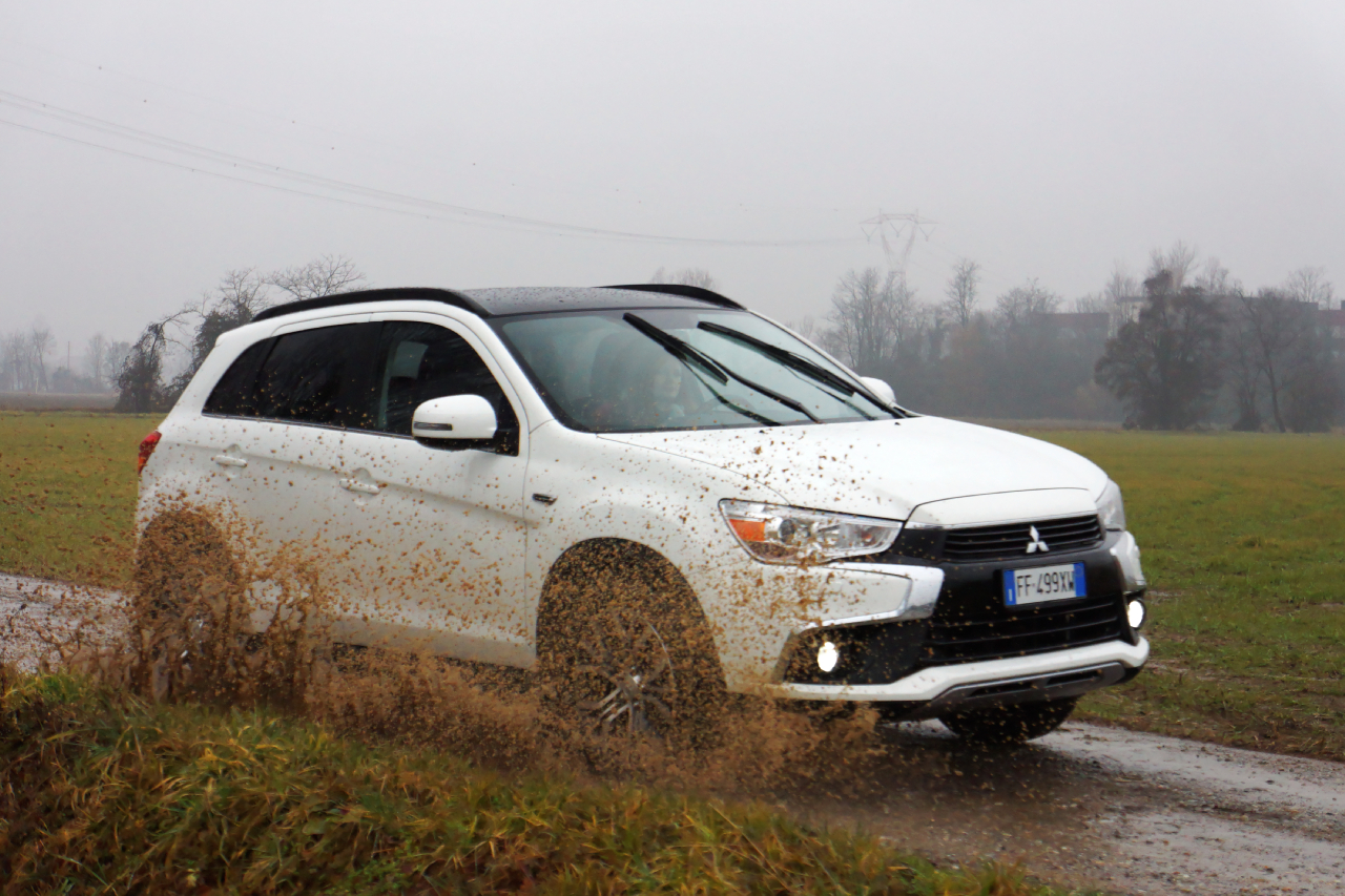 Mitsubishi ASX 1.6 DI-D S&S 2WD - Prova su strada 2017 