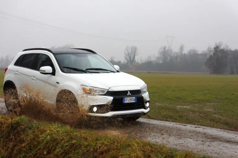 Mitsubishi ASX 1.6 DI-D S&S 2WD - Prova su strada 2017  - 9