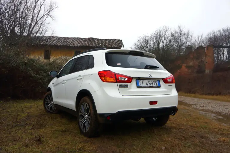 Mitsubishi ASX 1.6 DI-D S&S 2WD - Prova su strada 2017  - 16