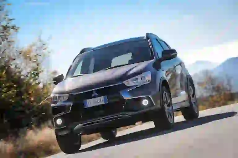 Mitsubishi ASX e Outlander MY2017 - 7