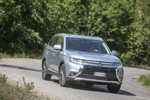 Mitsubishi ASX e Outlander MY2017 - 27