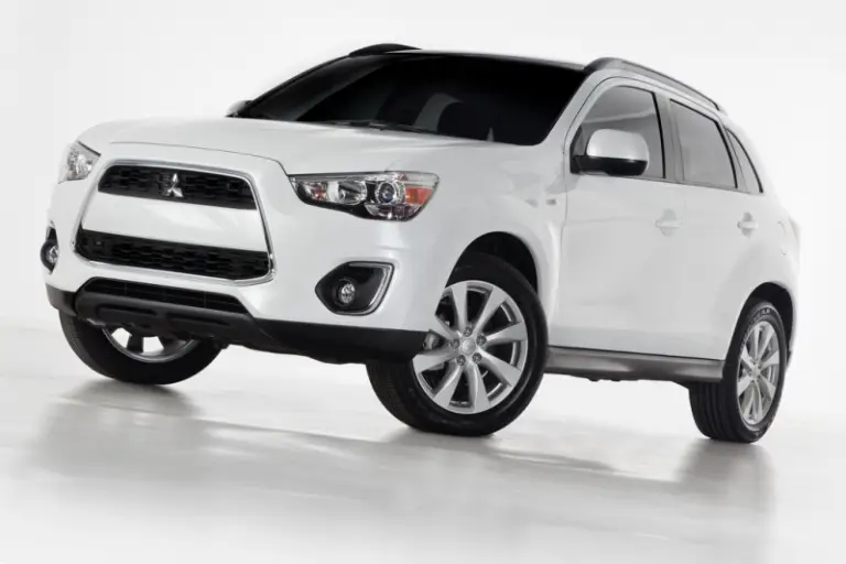 Mitsubishi ASX restyling 2013 - 4