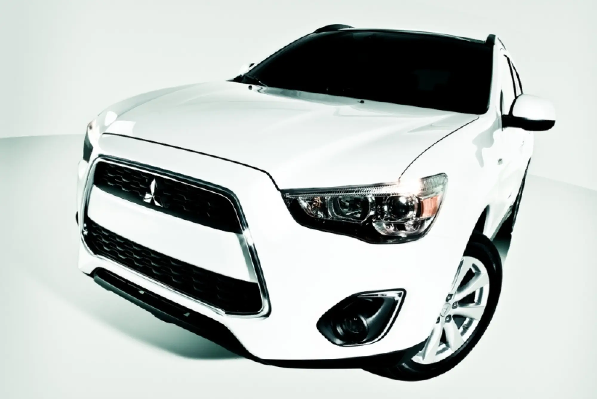 Mitsubishi ASX restyling 2013 - 5