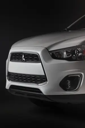 Mitsubishi ASX restyling 2013