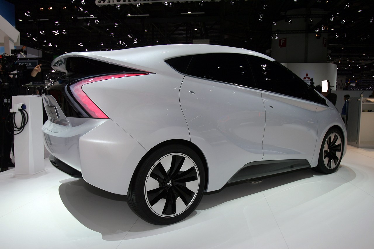 Mitsubishi CA-MIEV - Salone di Ginevra 2013