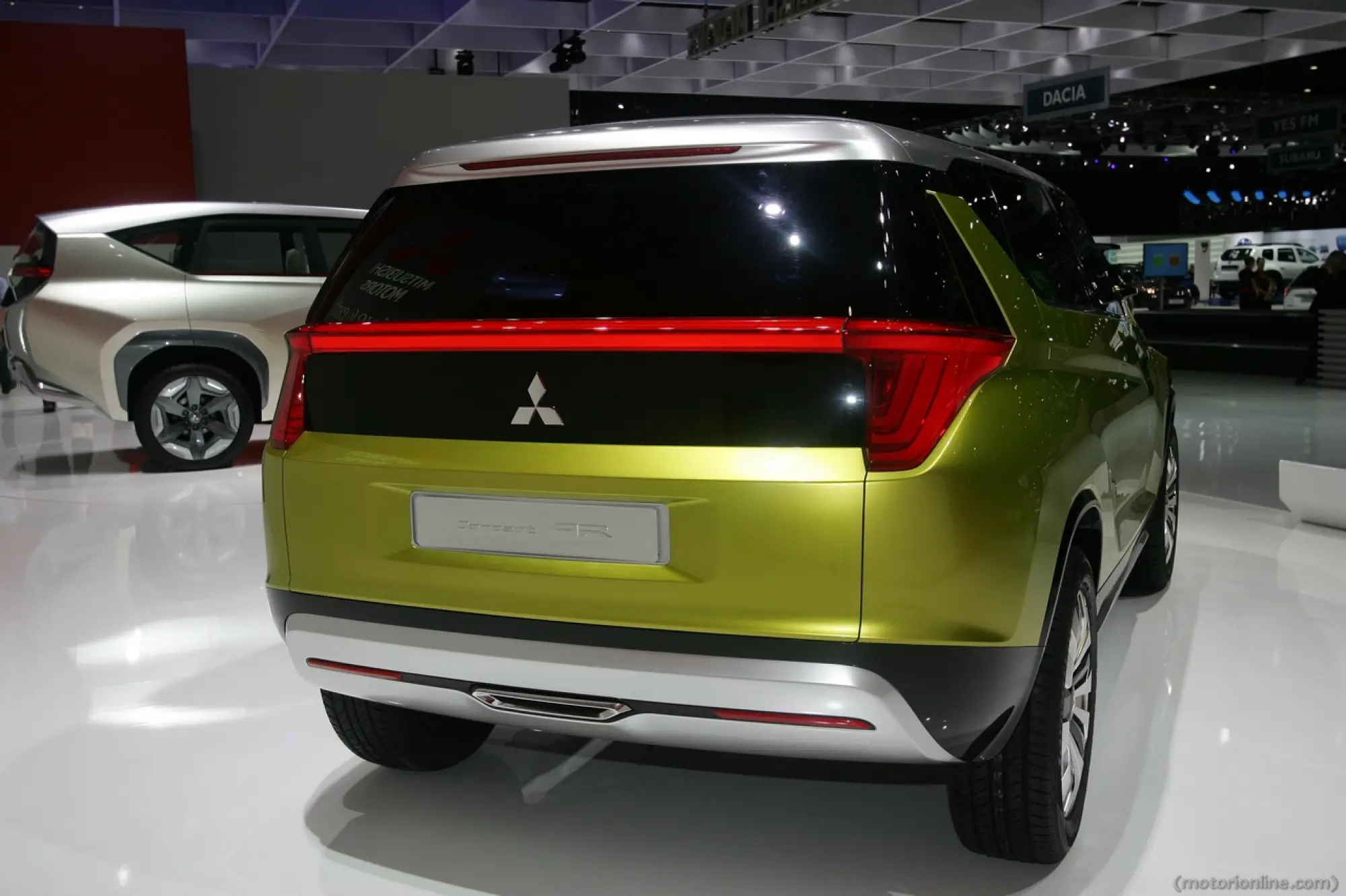 Mitsubishi Concept AR - Salone di Ginevra 2014 - 1