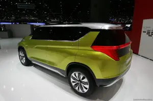 Mitsubishi Concept AR - Salone di Ginevra 2014
