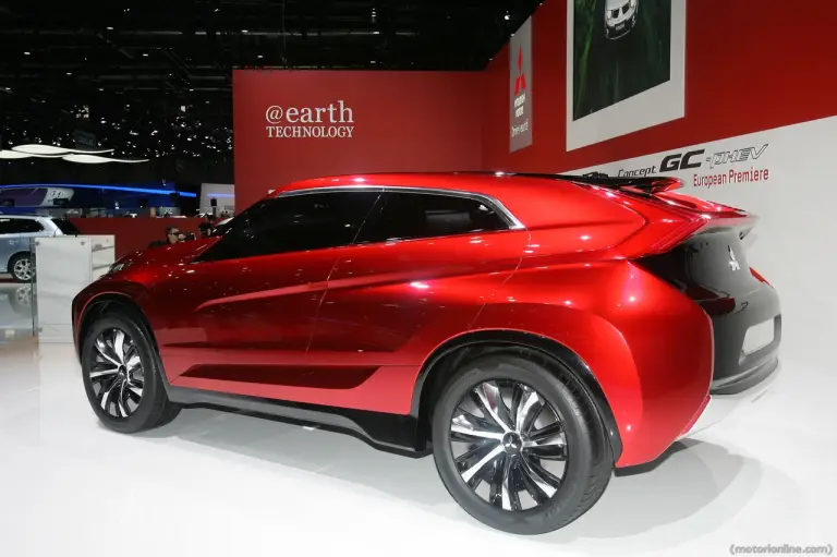 Mitsubishi Concept XR - Salone di Ginevra 2014 - 2