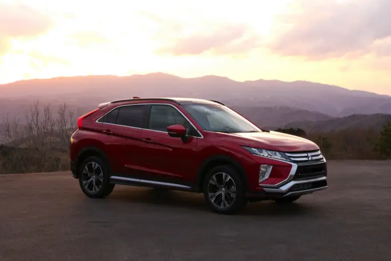 Mitsubishi Eclipse Cross ed eclissi - 3