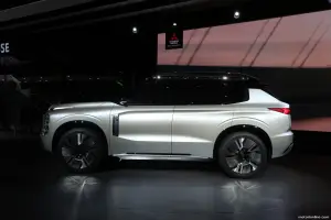 Mitsubishi Engelberg Tourer - Salone di Ginevra 2019 - 1