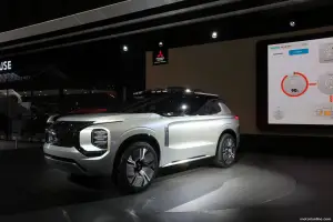 Mitsubishi Engelberg Tourer - Salone di Ginevra 2019