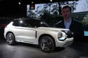 Mitsubishi Engelberg Tourer - Salone di Ginevra 2019