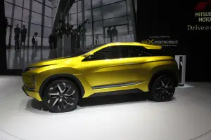 Mitsubishi EX Concept - Salone di Ginevra 2016 - 7