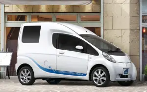 Mitsubishi I-Miev Cargo Concept