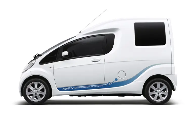 Mitsubishi I-Miev Cargo Concept - 3