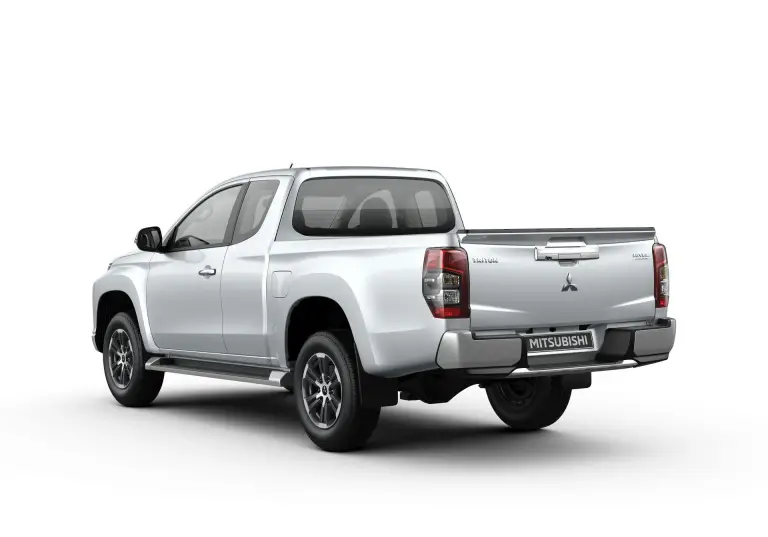 Mitsubishi L200 MY 2019 - 11