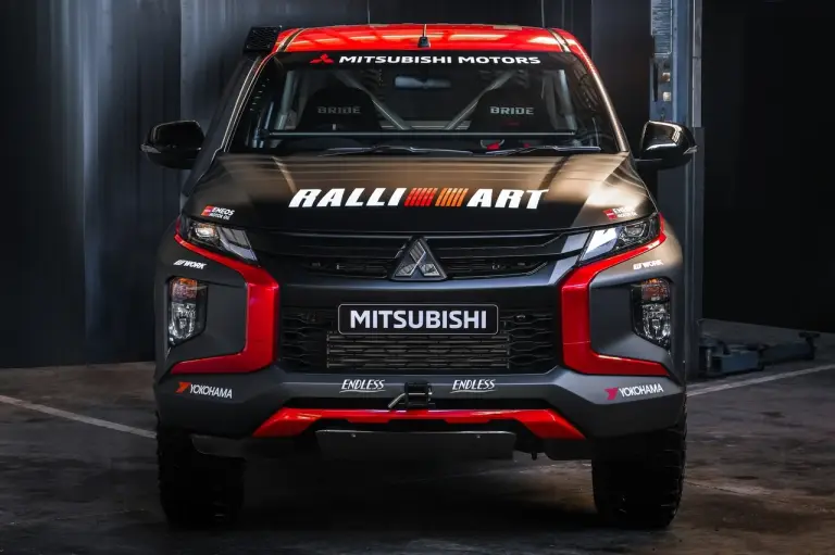 Mitsubishi L200 Ralliart - Foto - 1