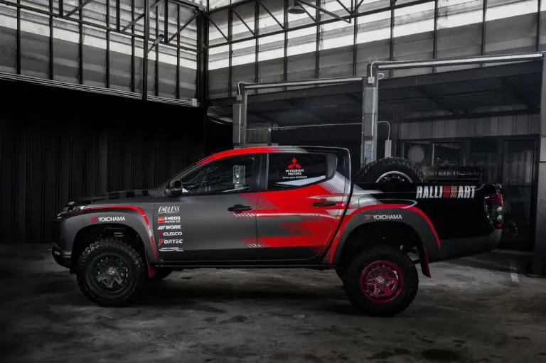Mitsubishi L200 Ralliart - Foto - 3