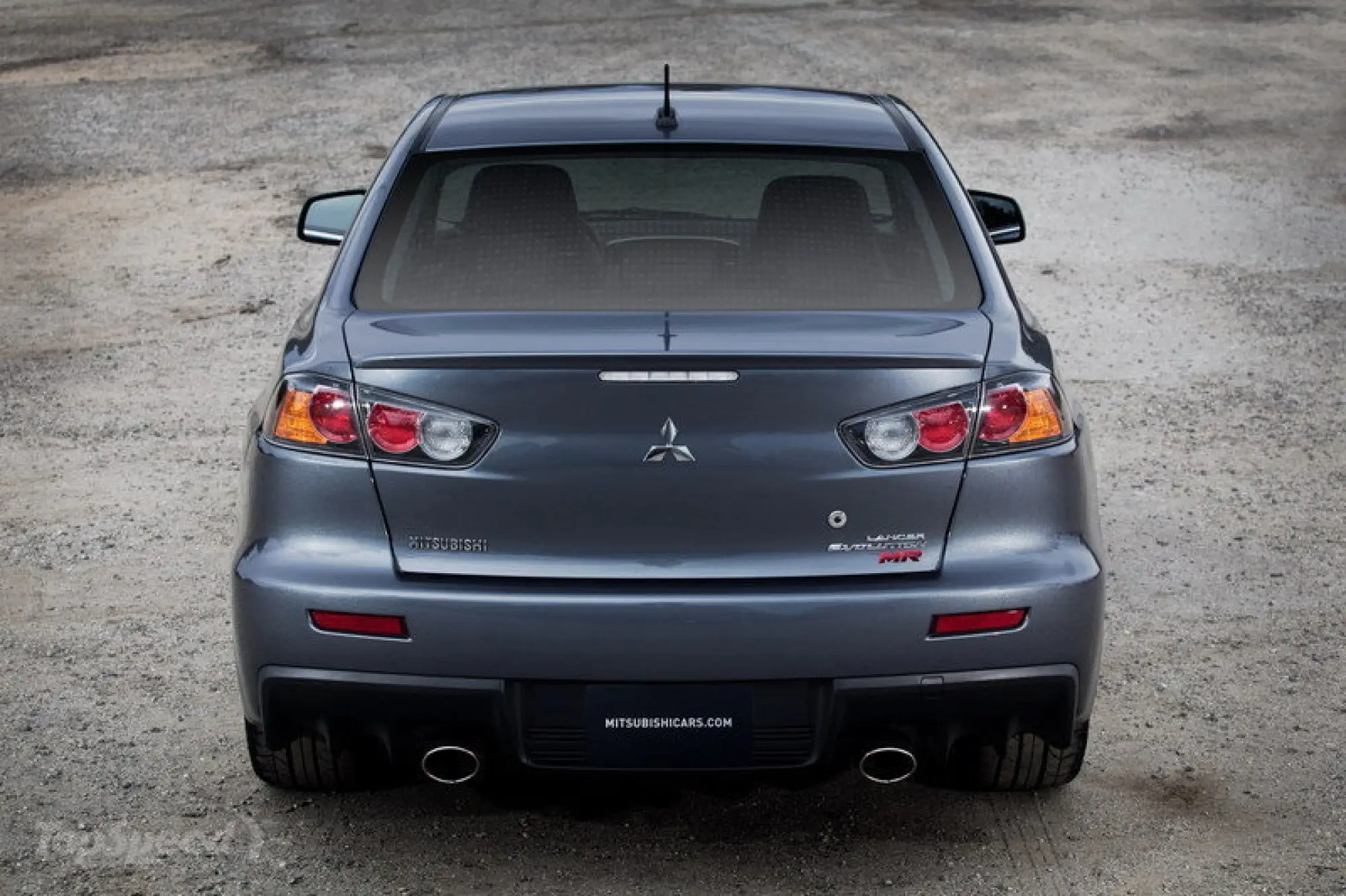 Mitsubishi Lancer Evolution 2011 - 24