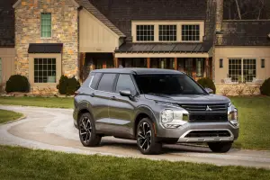 Mitsubishi Outlander 2021