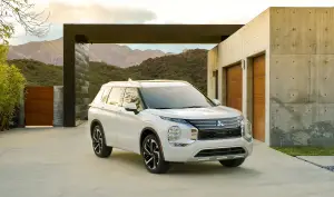 Mitsubishi Outlander 2021