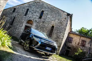 Mitsubishi Outlander e L200 MY 2016 - Primo Contatto