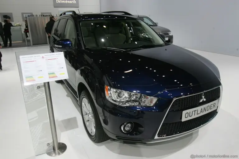 Mitsubishi Outlander Ginevra 2011 - 1