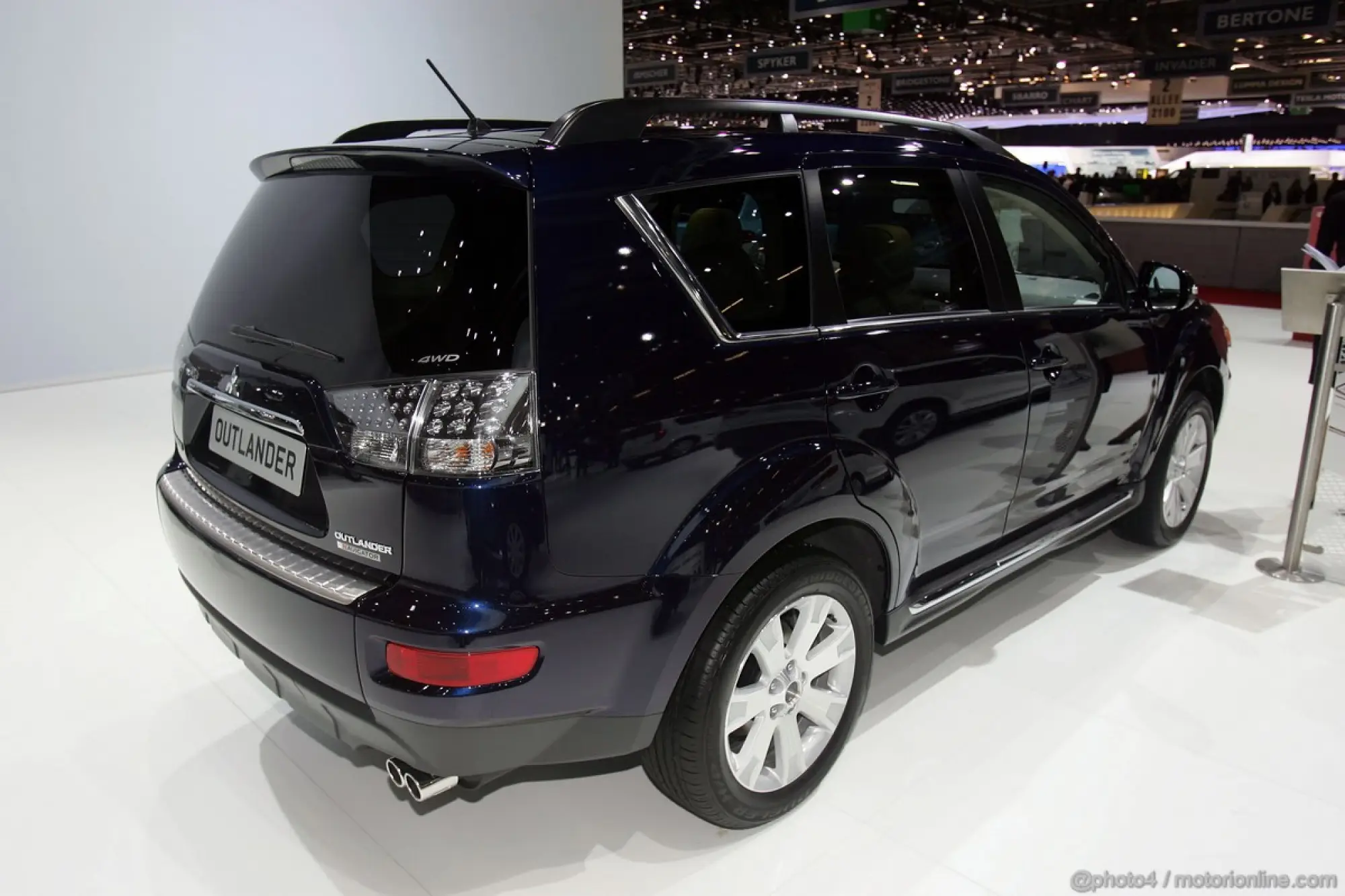 Mitsubishi Outlander Ginevra 2011 - 3