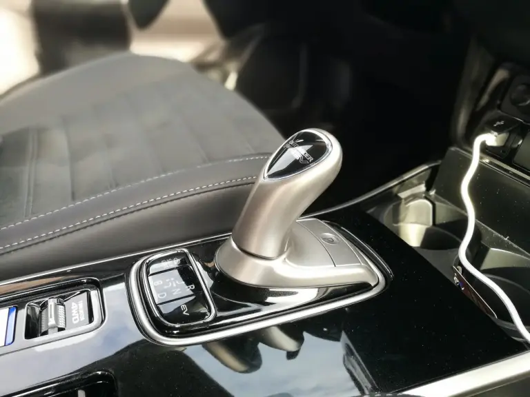 Mitsubishi Outlander PHEV 2019 - Test Drive in Anteprima  - 16