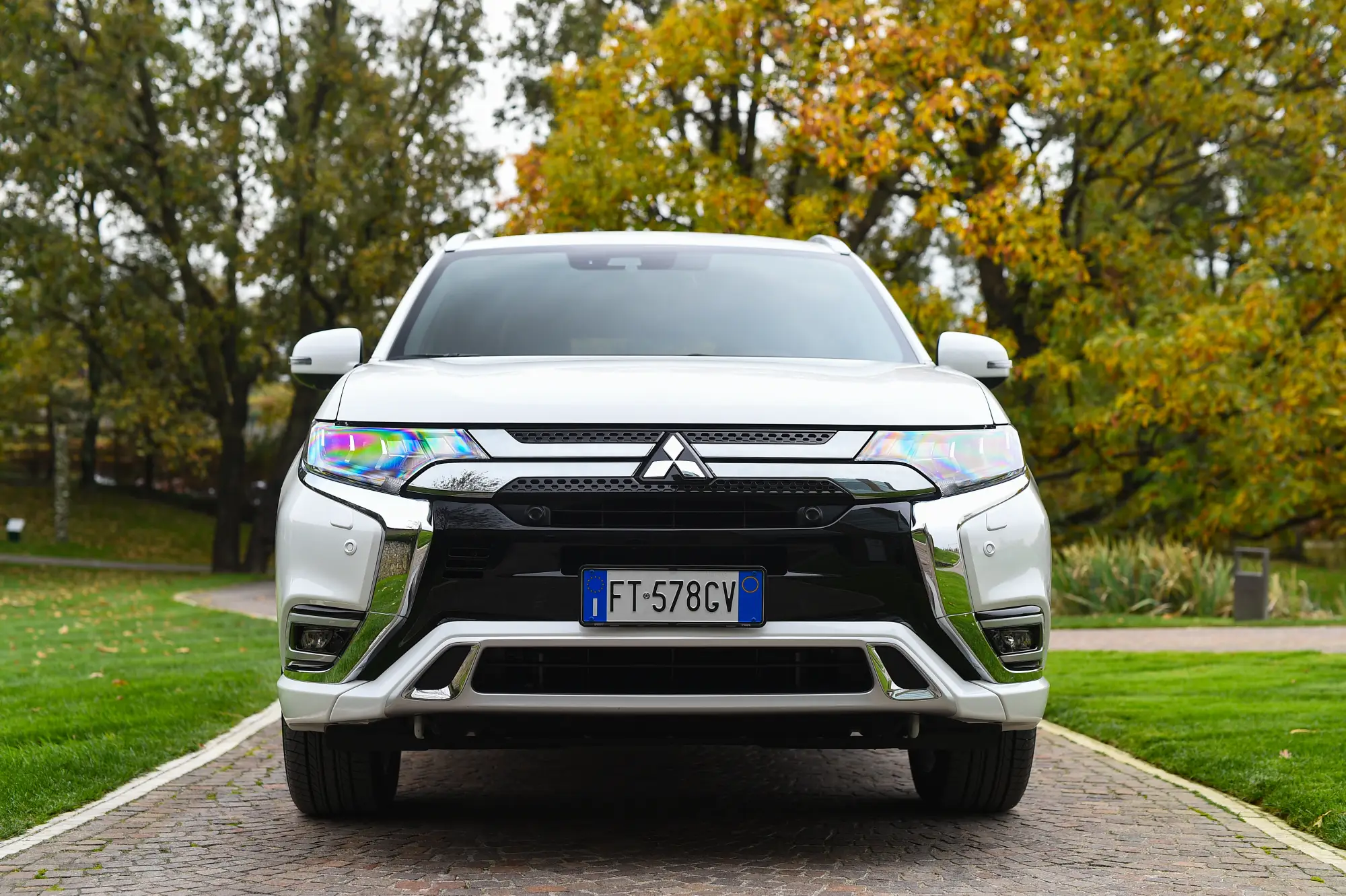 Mitsubishi Outlander PHEV 2019 - 6