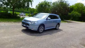 Mitsubishi Outlander PHEV - Primo Contatto